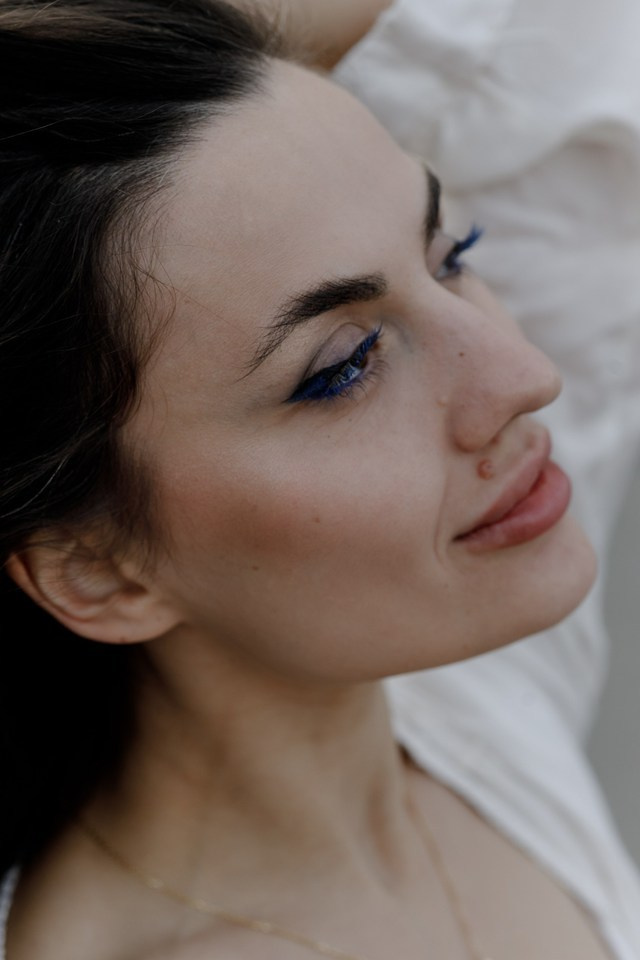 Прогулка мамы с дочками. Фотограф Москва