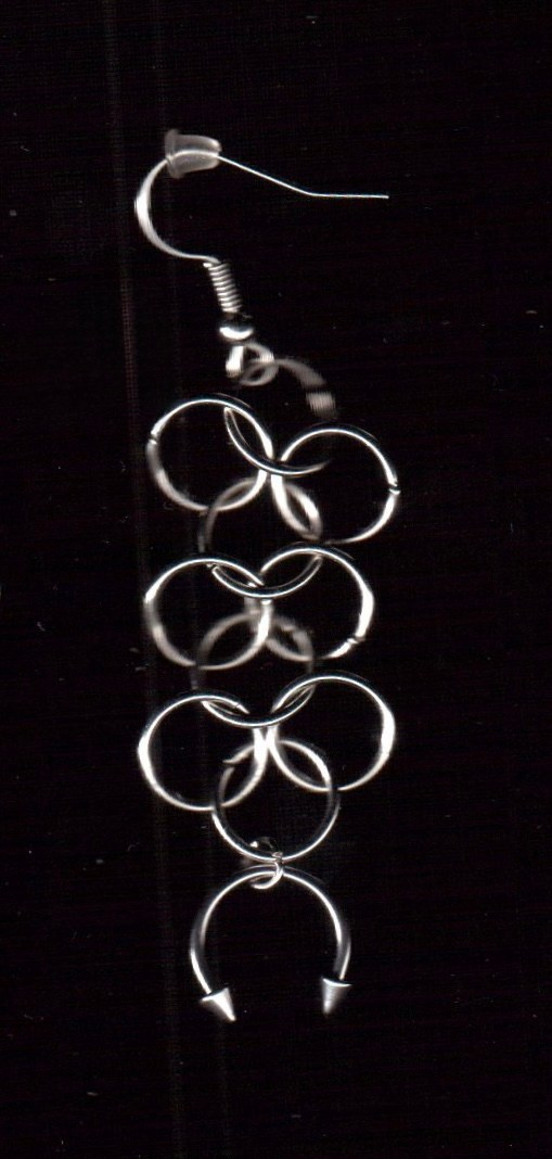 Сережки из кольчуги. Украшения из кольчуги в Москве Соня Спросонья