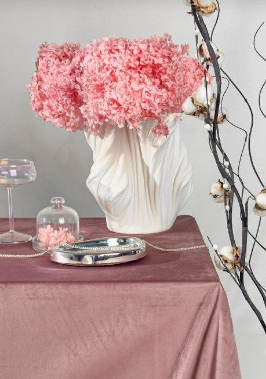 Фотостудия «CHARISMA» (улица Юрия Гагарина, соор16А) 1 100 — 1 800 руб./час. Фотограф Елена Медок Калининград