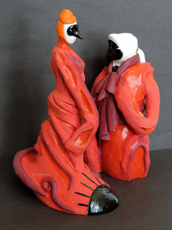 Авторская керамика Марии Чудиной Ceramche. Парные статуэтки Переход и Перемена выполнены вручную из шамота и расписаны  ангобами и глазурями. 