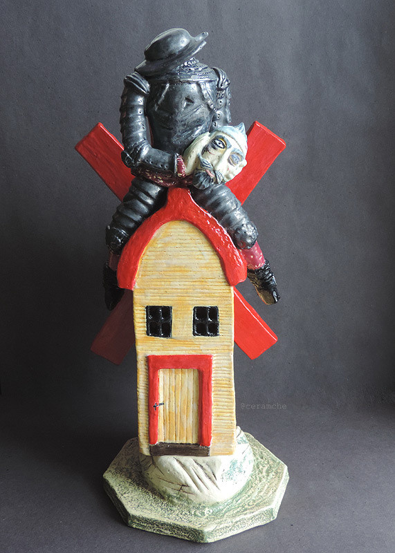 Керамическая композиция "Не теряй головы", 2019. Название построено на игре слов Don Quixote/Don`t loose your head. Ручная лепка и роспись ангобами и глазурями. Авторская керамика Марии Чудиной Ceramche, ручная работа, высокий обжиг.