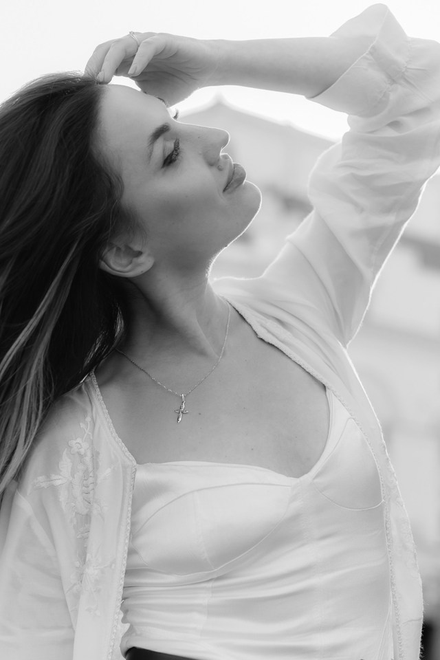 Прогулка мамы с дочками. Фотограф Москва