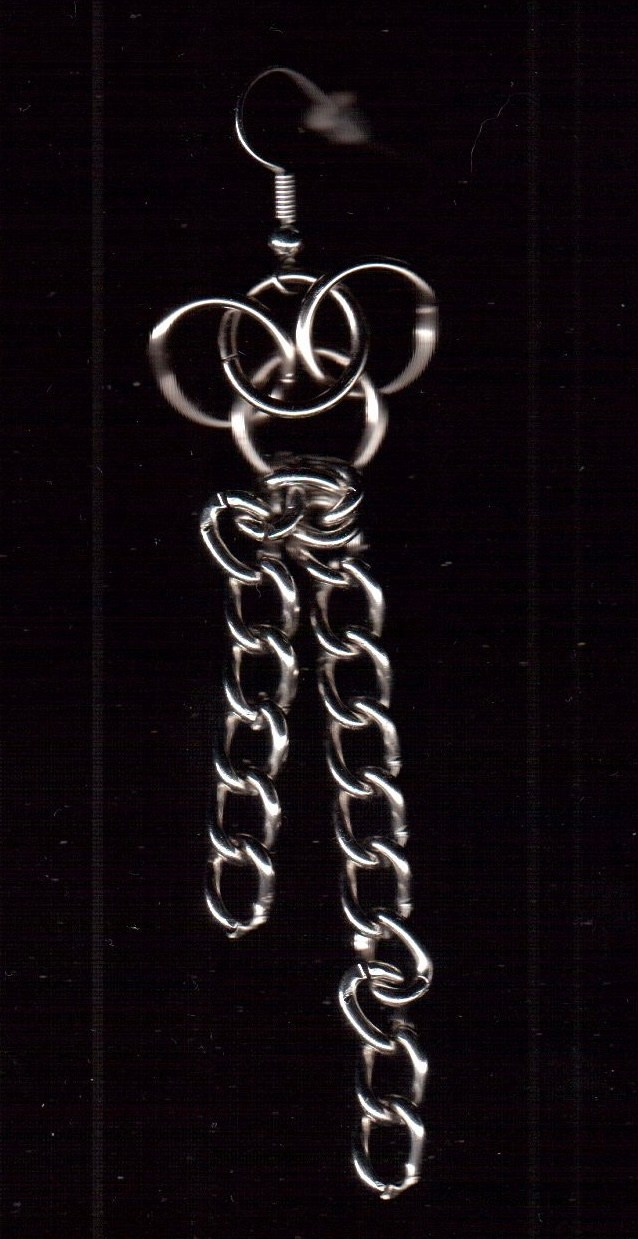 Сережки из кольчуги. Украшения из кольчуги в Москве Соня Спросонья