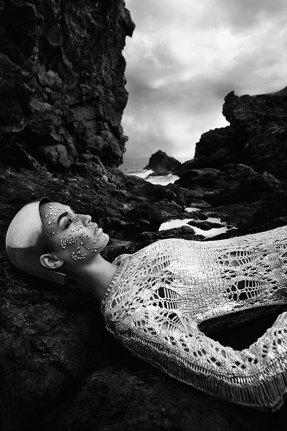 Екатерина. Женский фотограф. Создатель украшений ручной работы. Модель