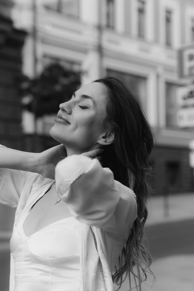 Прогулка мамы с дочками. Фотограф Москва