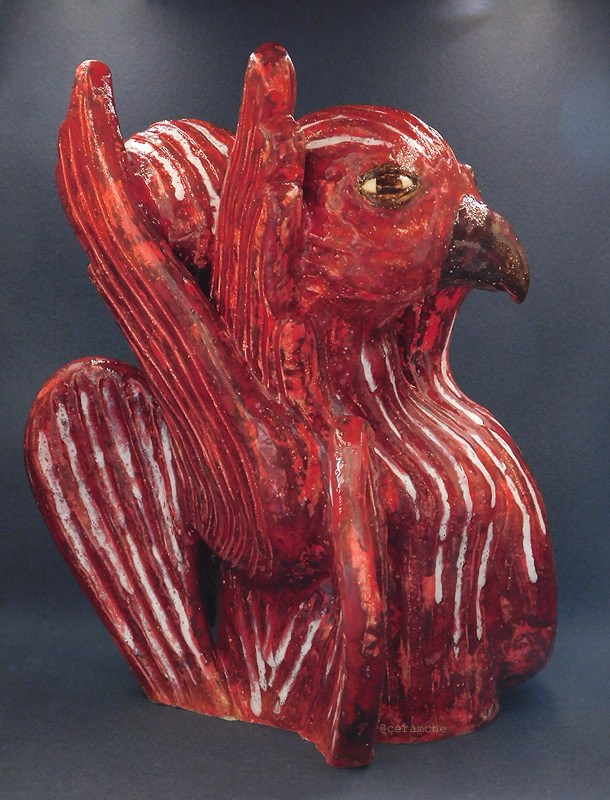 Авторская керамика ручной работы. #Тетраморф в образе отдельных четырёх апокалиптических существ — стражей четырёх углов Трона Господа и четырёх пределов рая. В традиционном толковании символ евангелиста Иоанна и форма его традиционного символического изображения - орел, держащий в когтях Евангелие. Орел, символ Иоанна, свидетельствует о высоте его веры.