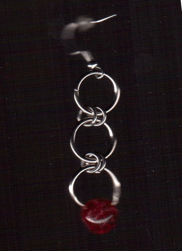 Сережки из кольчуги. Украшения из кольчуги в Москве Соня Спросонья