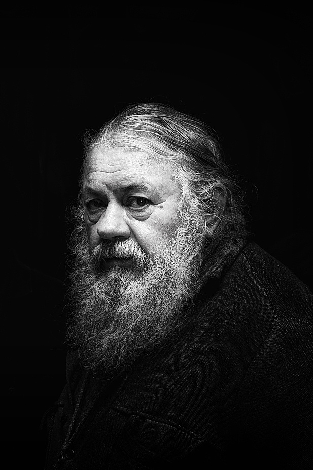 Мужской портрет. Фотограф Минск Юлия Войнич