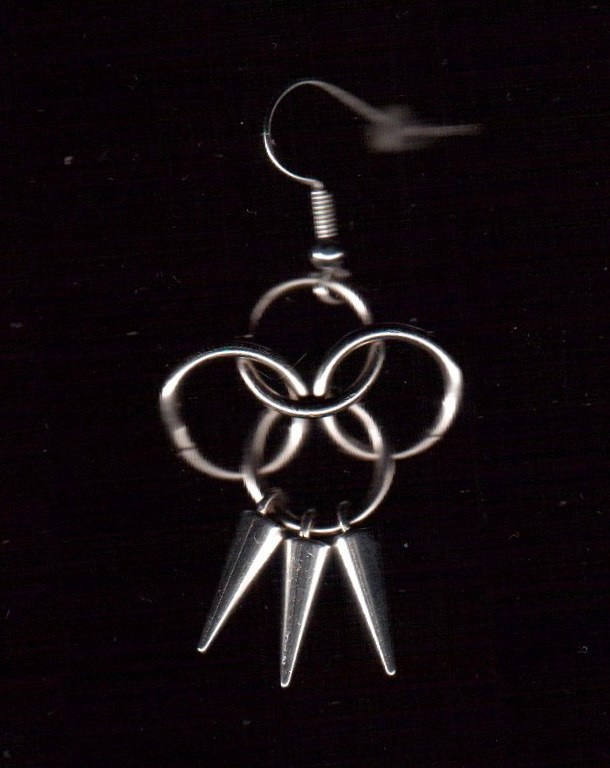 Сережки из кольчуги. Украшения из кольчуги в Москве Соня Спросонья