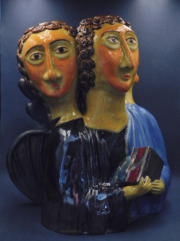 Авторская керамика ручной работы. #Тетраморф в&nbsp;образе отдельных четырёх апокалиптических существ&nbsp;— стражей четырёх углов Трона Господа и&nbsp;четырёх пределов&nbsp;рая. В&nbsp;традиционном толковании символ евангелиста Матфея и&nbsp;форма его традиционного символического изображения - крылатый ангел/человек, держащий в руках Евангелие. Человек - символ Матфея, потому что  апостол показал человеческую природу Христа. #tetramorphe