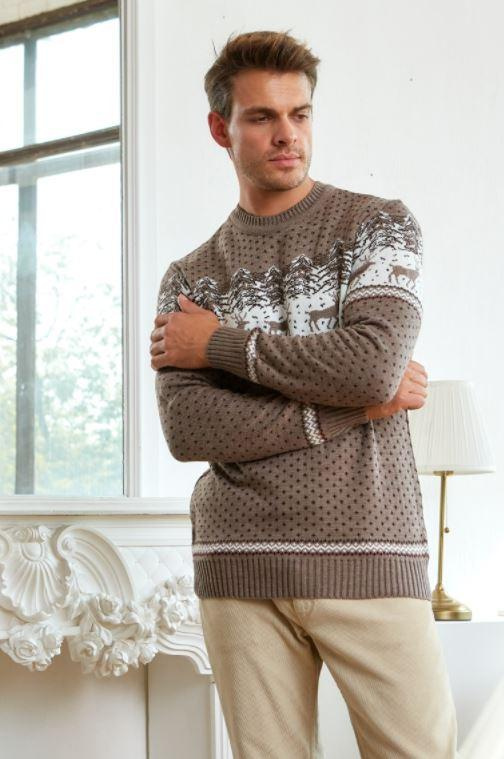 Размер 50 Стоимость аренды в студии 400р.