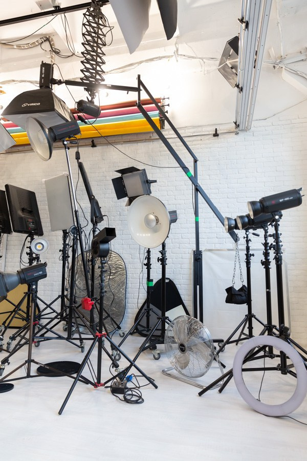 Оборудование и свет. Фотостудия Алматы. Фотосъемка Алматы. Фотосессия Алматы. Фотокурсы. Обучение фотографии. Аренда студии