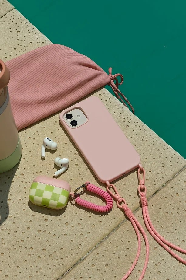 НЕЙРОФОТОСЕССИИ. CONTENT MAKING — агентство № 1 в предметной съемке для маркетплейсов