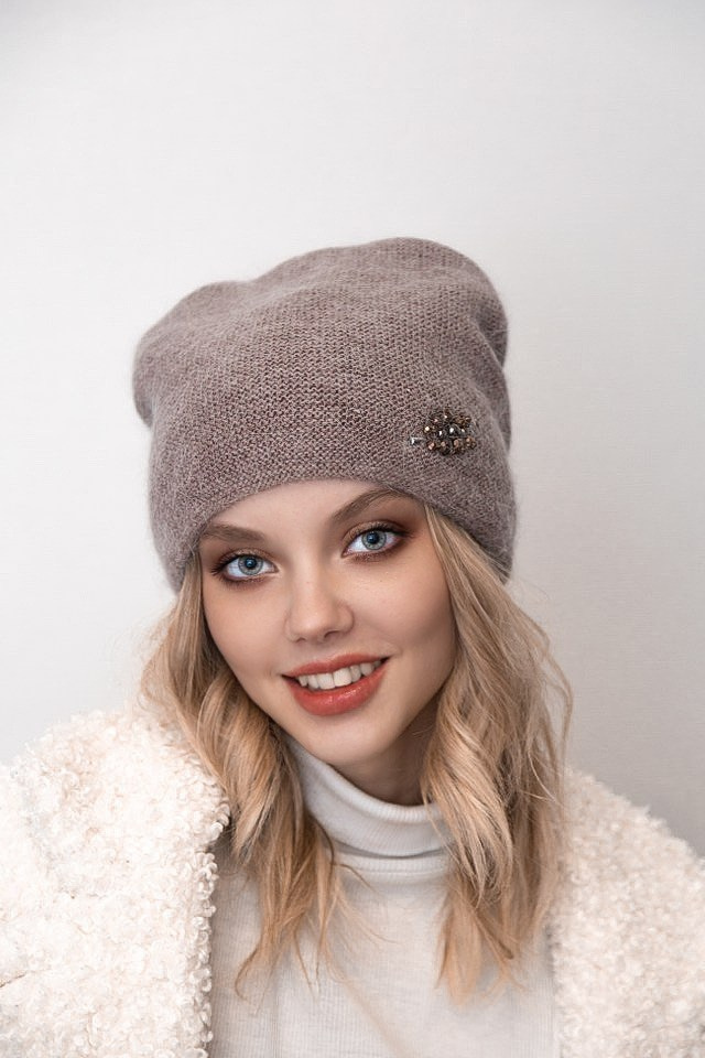 Шапки. Фотограф Екатеринбург. Фотосессии для маркеплейсов