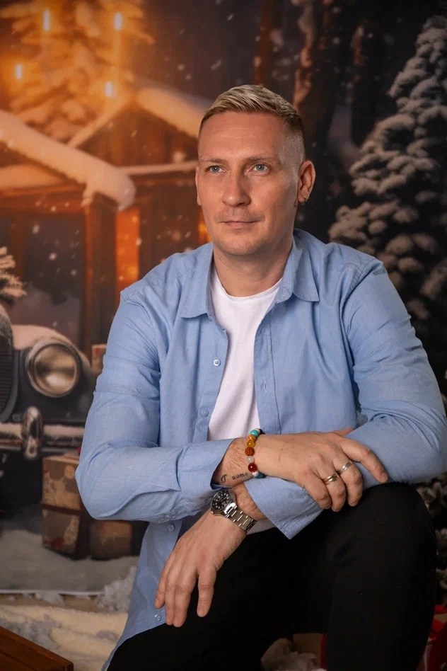 Сотрудники. Выпускные альбомы в Таганроге и Ростовской Области