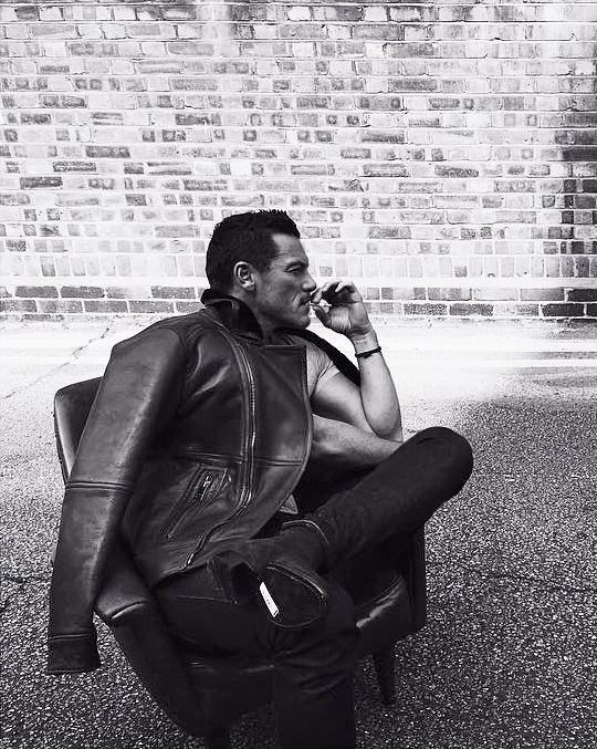 МУЖСКАЯ ФОТОСЕССИЯ — ЭТО «НЕ БОЛЬНО». Фотограф Анастасия Броварник в Санкт-Петербурге