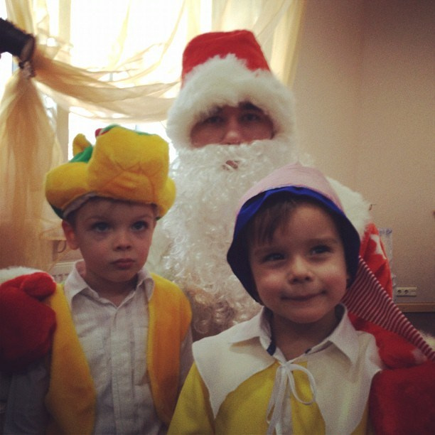 Мы с детьми сборник 1000 фото первая часть. Заставка