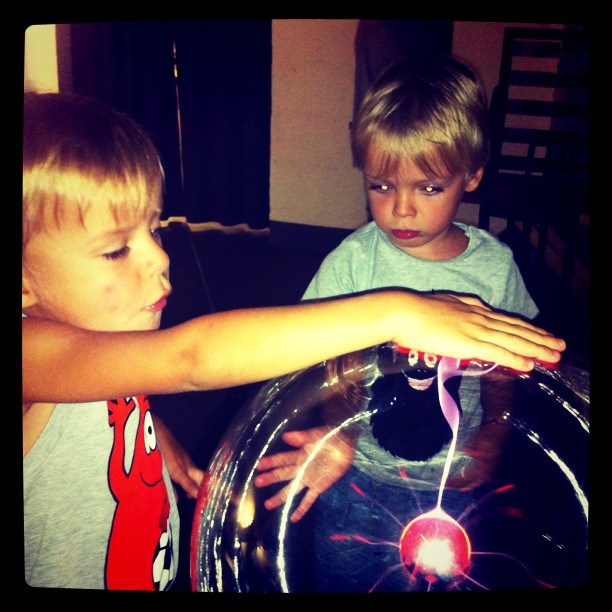 Мы с детьми сборник 1000 фото первая часть. Заставка