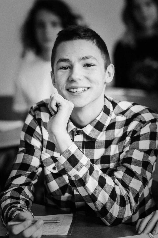 Фоторепортаж со школьного урока 4-го класса. Репортажный фотограф Борис Геер