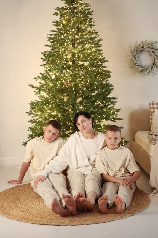 Новогодняя фотосесиия Альбина Тимур и Давид. Фотограф ANNA GEREIHAN