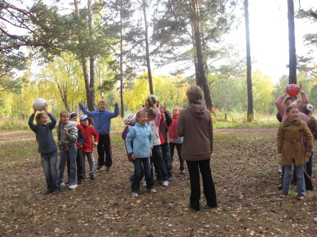 3 класс выезд в лес 21.09.2009. Семейный, Свадебный фотограф СПБ Питер— Романова Екатерина