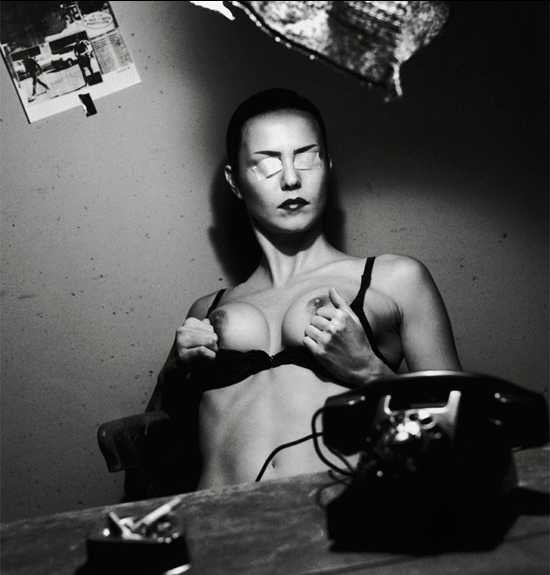 Хельмут Ньютон / Helmut Newton 18+. Женя Красовская | Фотограф | Smm-дизайнер
