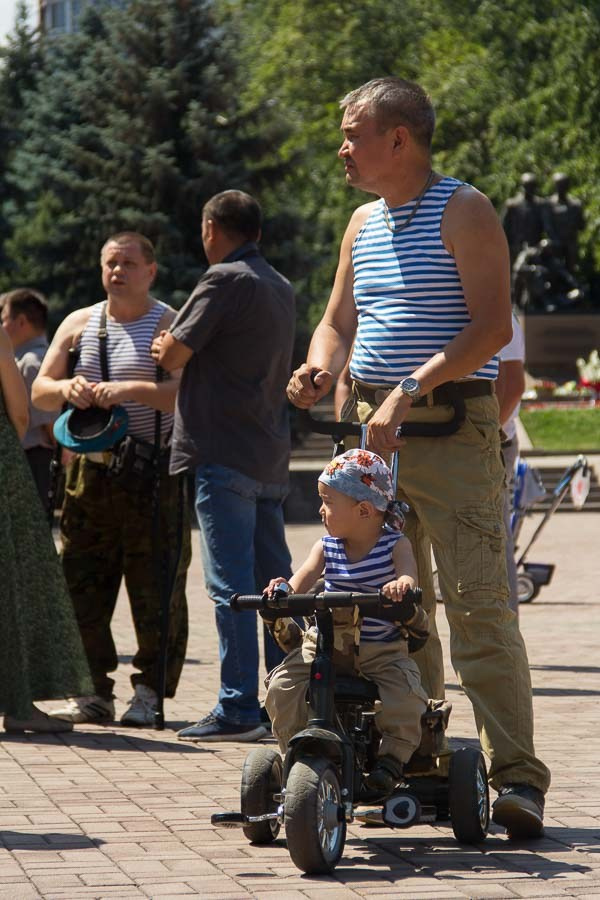 Street art. Фотостудия Алматы. Фотосъемка Алматы. Фотосессия Алматы. Фотокурсы. Обучение фотографии. Аренда студии