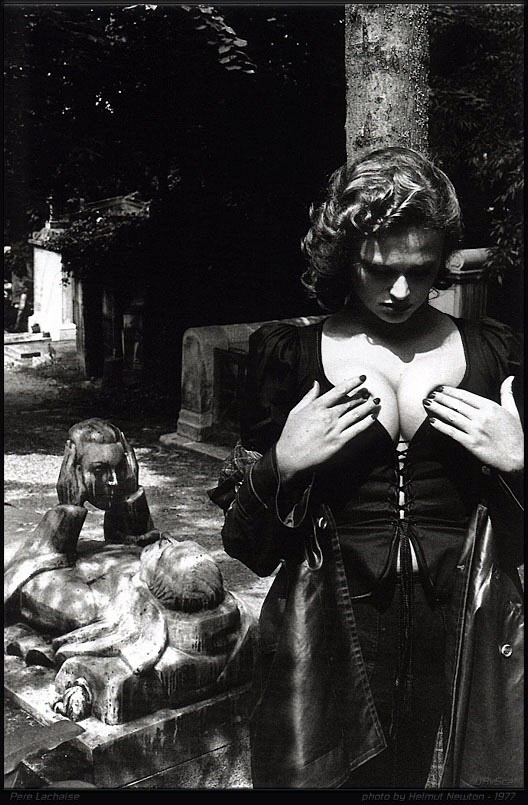 Хельмут Ньютон / Helmut Newton 18+. Женя Красовская | Фотограф | Smm-дизайнер