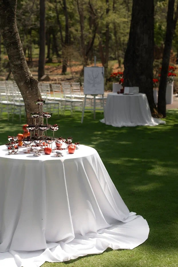 Лёша и Лера. Организация свадеб и других мероприятий во Владивостоке от «Рядом быть»