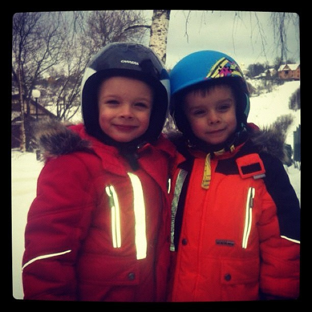 Мы с детьми сборник 1000 фото первая часть. Заставка