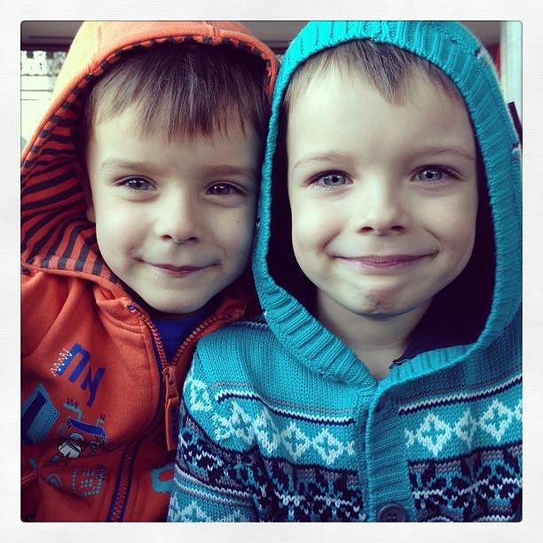 Мы с детьми сборник 1000 фото первая часть. Заставка