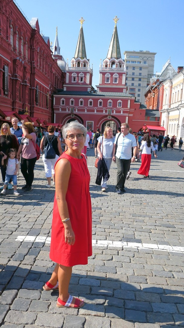 Улица, люди, жизнь…