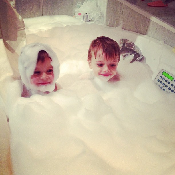 Мы с детьми сборник 1000 фото первая часть. Заставка