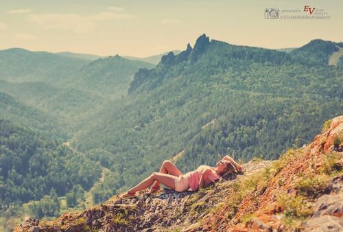 Цена стоимость описание фотосессий в Красноярске студийная свадебная семейная бизнес портрет индустриальная лавстори love story фотосъёмка