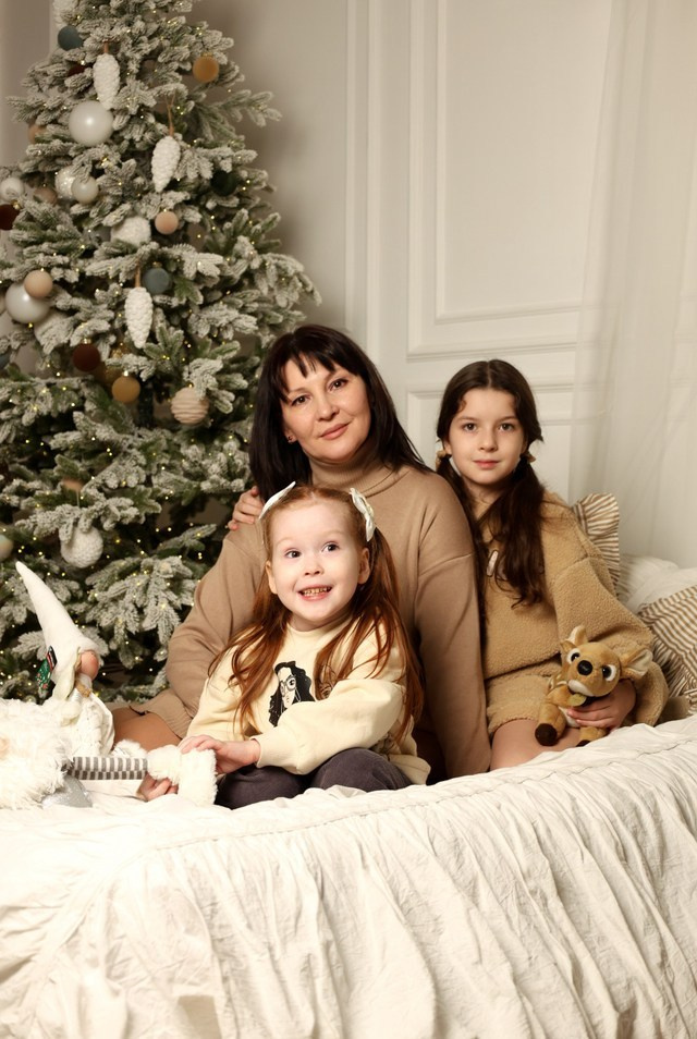 Семейная новогодняя съёмка Елена, Лиза и Лера. Tatiana Shumskaya