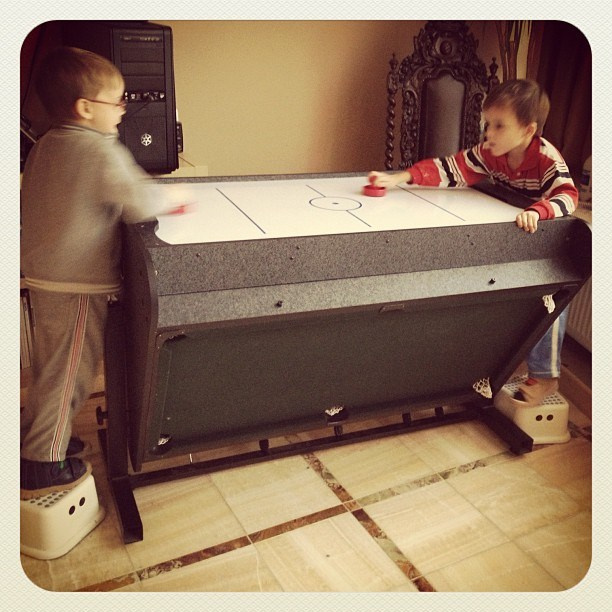 Мы с детьми сборник 1000 фото первая часть. Заставка