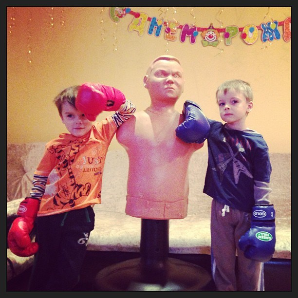 Мы с детьми сборник 1000 фото первая часть. Заставка