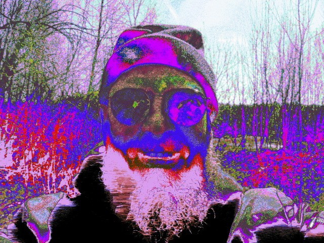 ОБ АВТОРЕ. Glitch Artist Dmitriy Fayvilovich