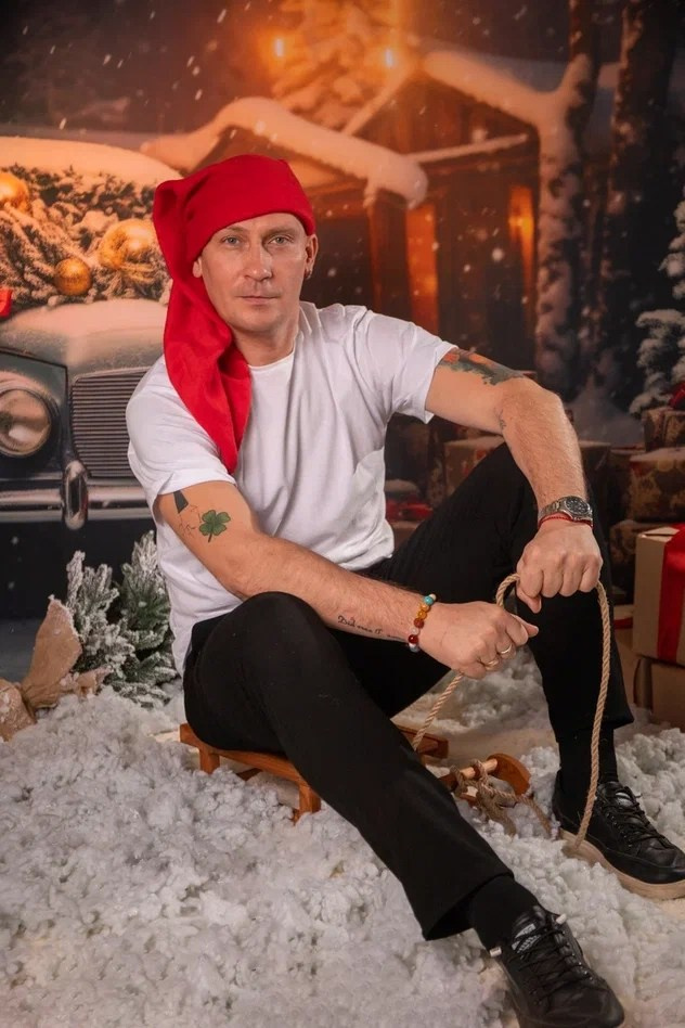 Сотрудники. Выпускные альбомы в Таганроге и Ростовской Области