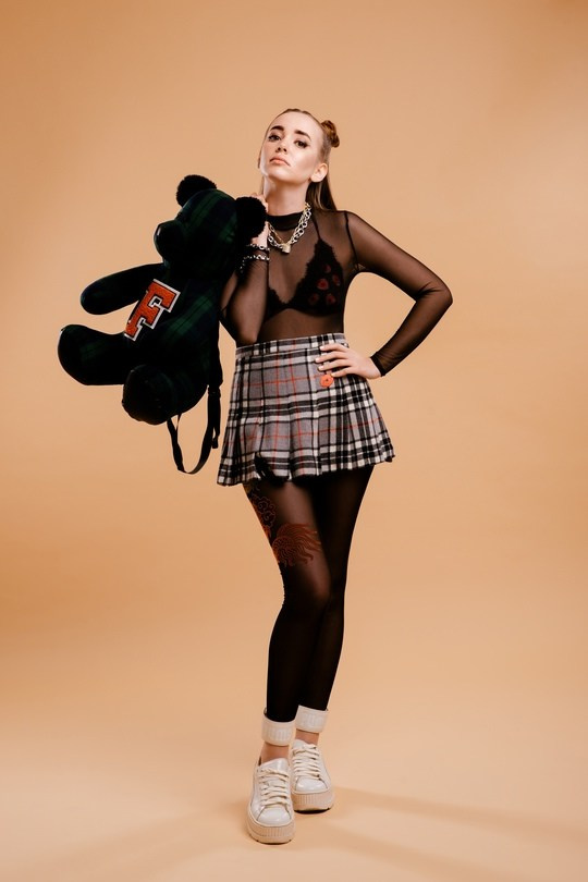 Артисты. Главная