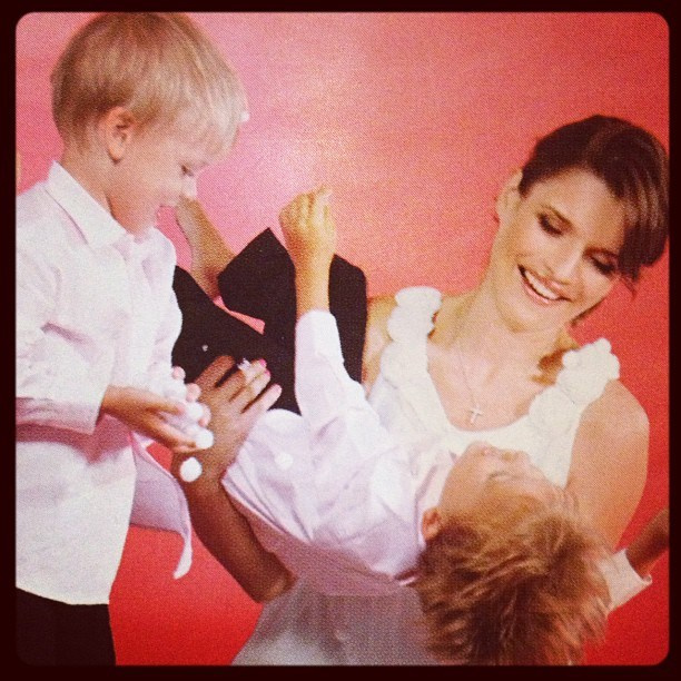 Мы с детьми сборник 1000 фото первая часть. Заставка