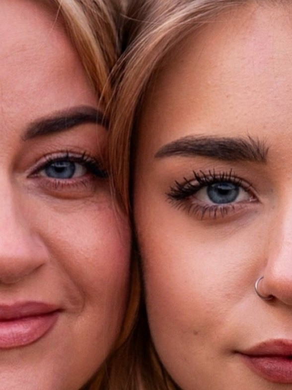 Валерия с мамой. Семейный и свадебный фотограф в Абакане Юлия Су