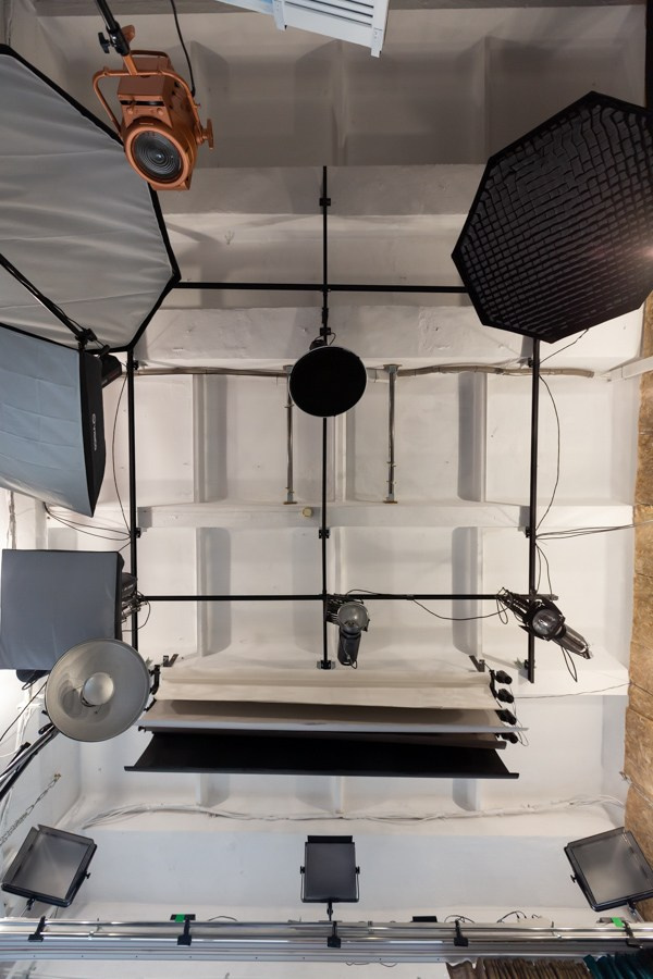 Оборудование и свет. Фотостудия Алматы. Фотосъемка Алматы. Фотосессия Алматы. Фотокурсы. Обучение фотографии. Аренда студии