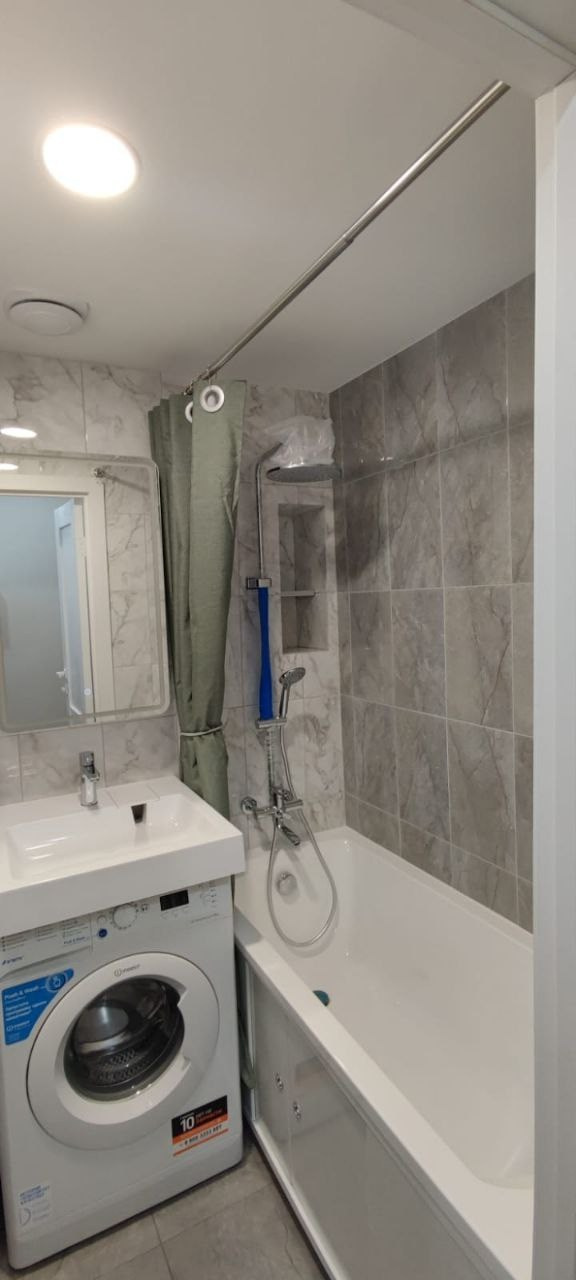 Ремонт ванной, туалета, прихожей на Большевиков. Делаем ремонт квартир в Санкт-Петербурге