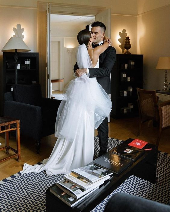 Утро жениха и невесты + подборка трендовых отелей. Свадебный и репортажный фотограф Элина Козырьянова