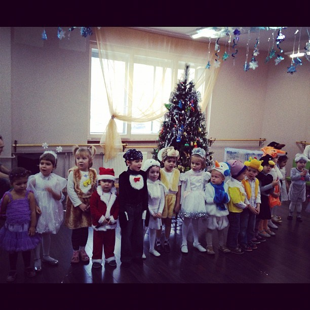 Мы с детьми сборник 1000 фото первая часть. Заставка