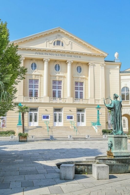 Австрия: Баден. Дарья Письменюк / Darya Leitstern — фотограф, музыкант, журналист, путешественник