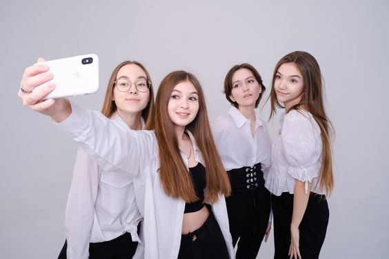 Групповые идеи в студии. Фотограф Белебей Абзалетдинов Артур