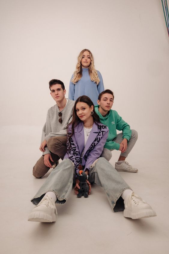 Групповые идеи в студии. Фотограф Белебей Абзалетдинов Артур