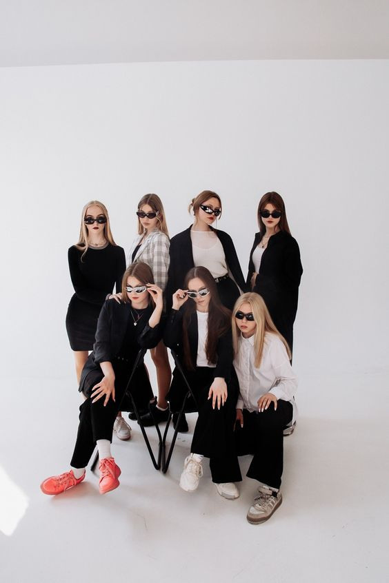 Групповые идеи в студии. Фотограф Белебей Абзалетдинов Артур